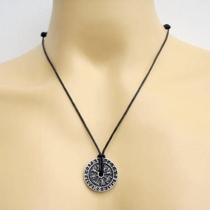 Mens Vintage Viking Rune Compass Pendant Necklace